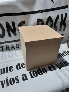 CAJA CUBO 20x20x20
