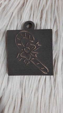 SELLO ALTO RELIEVE 8X8 NA-005