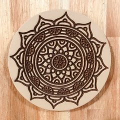 SELLO BAJO RELIEVE M-04