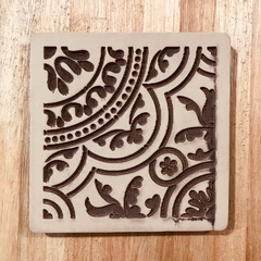 SELLO BAJO RELIEVE V-099