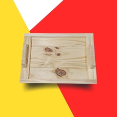 BANDEJA PINO MANIJA MADERA 30X40 - comprar online