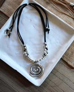 Collar BOHO en internet