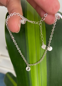 Pulsera Con Cristal de Roca y Moneditas