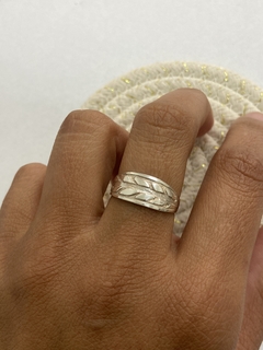Anillo Hojas