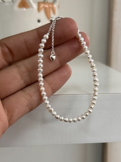 Pulsera con Perlas de Río