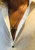 Cadena de acero blanco