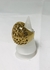 Anillo en acero dorado