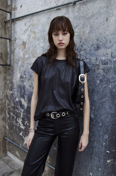 Remera Gigi Rep - comprar online