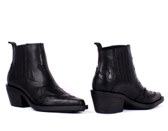 REGINA MARGHERITA - Bota Dolly