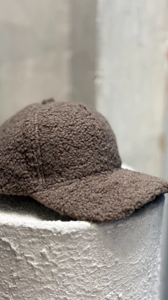 GORRA PELUCHE