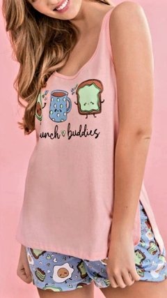 Pijama con tostadas en internet