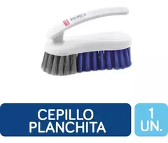 Cepillo planchita con mango ergonómico y cerdas en tonos grises y azules, ideal para limpieza.