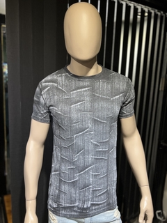 Remera Rodillo