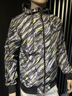 Rompeviento Impermeable - INSTINTO