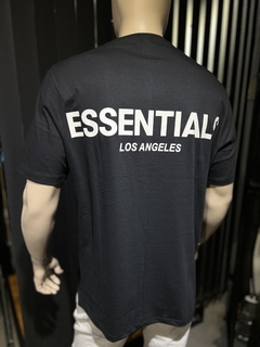 Remera Essentials - tienda online