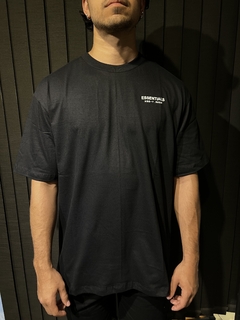 Remera Essentials - comprar online