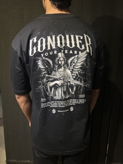 Remera Conquer - tienda online