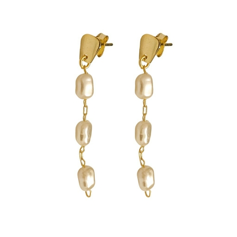 Brinco com pingente de Pérolas Banhada em Ouro 18k