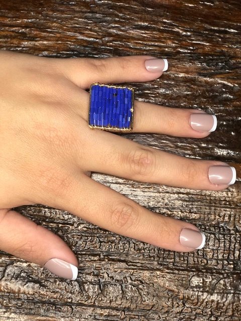 ANEL QUADRADO ARTESANAL AZUL ESCURO BANHADO A OURO