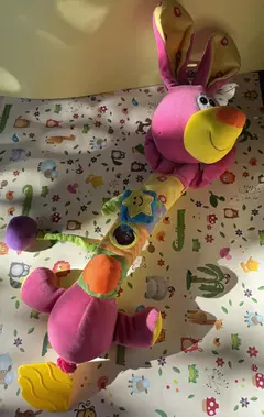 The coloria, tira de peluche