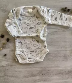 Aggu- Body Dinosaurios
