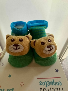 Priori - Medias con aplique sonajero de 6 a 12 meses - Alykids Jugueteria