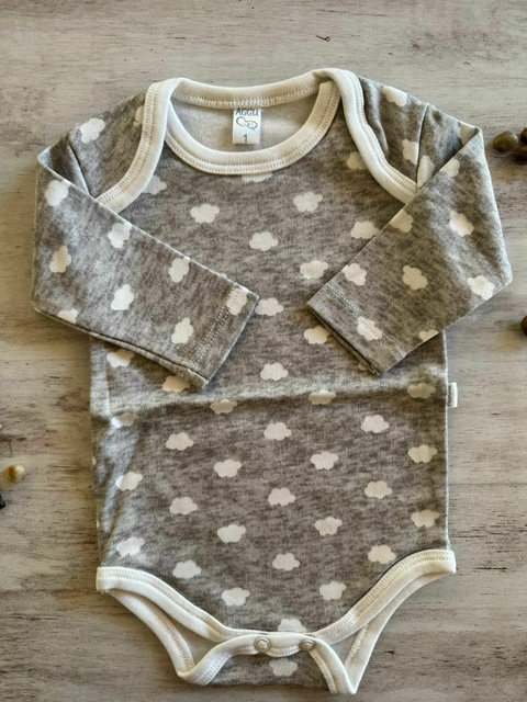 Aggu- Body ovejas grises