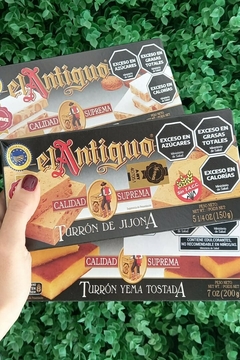 Turrón El Antiguo