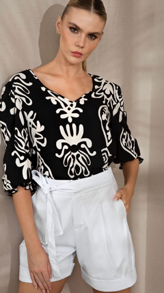 Blusa Etnico Branco e Preto Sly - comprar online