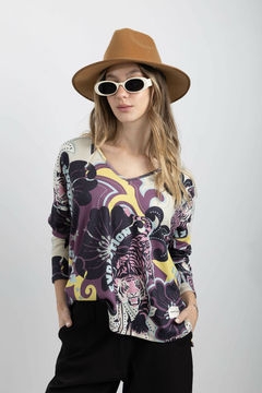 Remera V Morley en internet