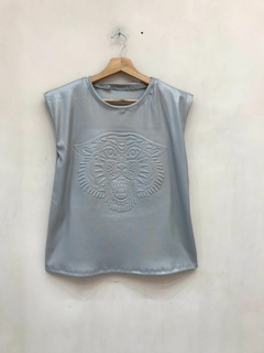 Musculosa Foil Tigre - comprar online