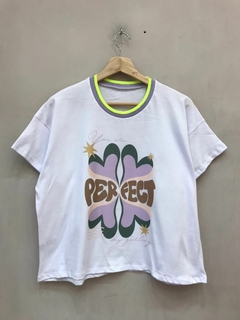 Remera con cuello Estampadas - Clostudio