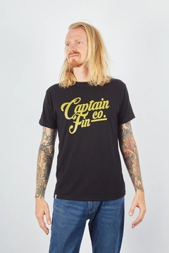 Remera Captain Fin Shipcript negra