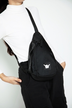 Bandolera / Riñonera Hang Loose Moon - comprar online
