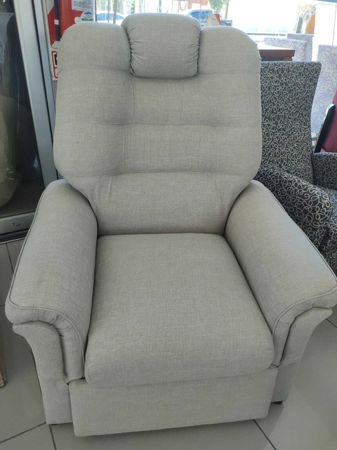 POLTRONA RECLINABLE