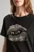REMERA YOUR LIPS GLOW - comprar online
