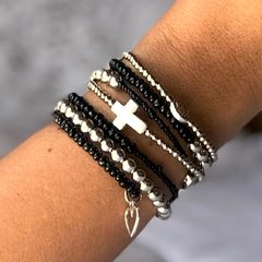 Pulsera de Memoria Negra en internet
