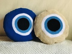 Almohadón redondo tejido al crochet