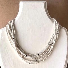 Pechera gargantilla nácar