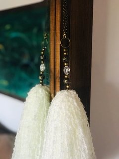 borla lana y cadena color bronce