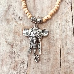 Collar de madera Elefante - comprar online