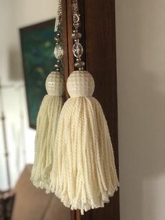 Borla deco calota cerámica más lana en internet