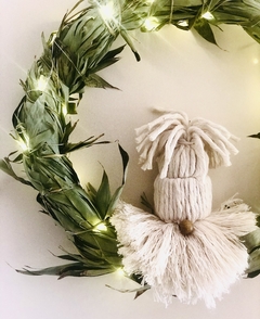 Corona decortaiva navidad en crudo con luces led - comprar online