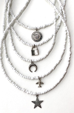 Choker mostacillas blanco