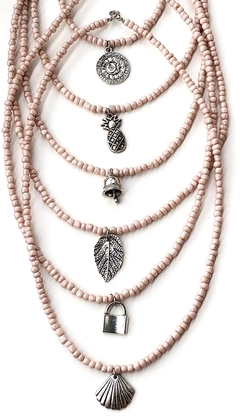 Choker mostacillas rosa perlado