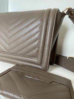 Bolsa Paula Concreto na internet