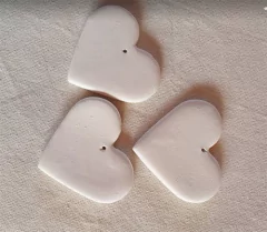BIZCOCHO CERAMICO FORMITAS CORAZON 5 CM