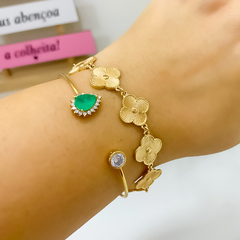 PULSEIRA TREVOS GOLD EM SEMIJOIA - comprar online