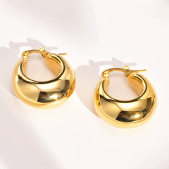 ARGOLA ABAULADA ESTILO BOLD EM SEMIJOIA - Bijoux Maysa Úrsula