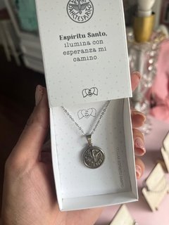 COLLAR ACERO ESPIRITU SANTO